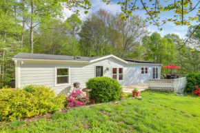Deck and Views Secluded Retreat in Fairview!